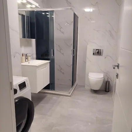 Apartament Brand New In The Center